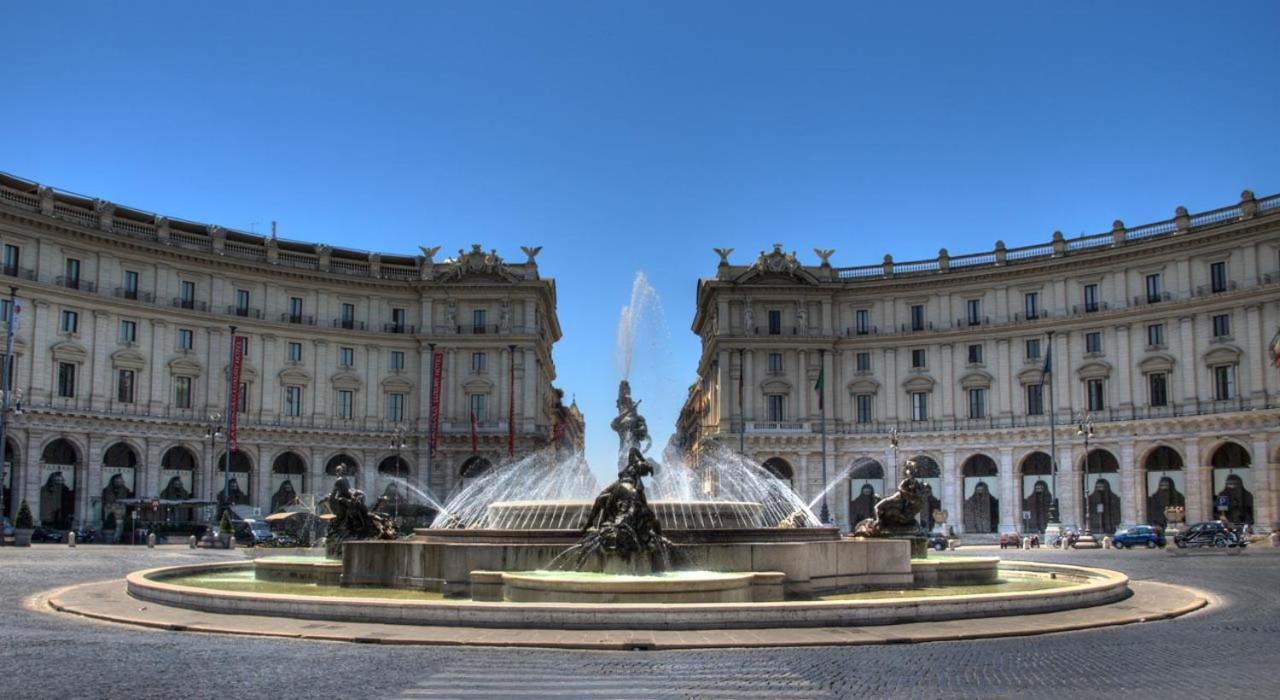 Hotel Charme & Chic Nazionale à Rome Extérieur photo